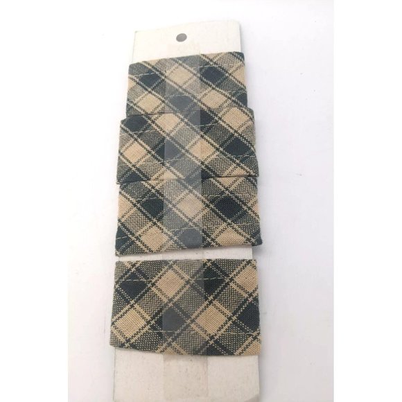 Fabric Napkin Holders Set Of 12 Green Country Plaid Wooden Buttons Cottagecore - Picture 3 of 3